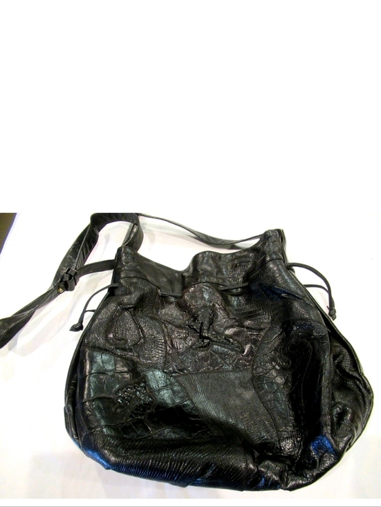 Sharif Handbags - Sharif Black Textured  Bucket  Leather Shoulder Bag With Dust Bag GUC